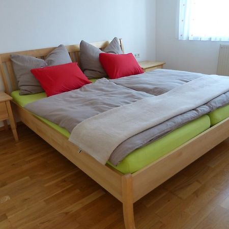 Ferienwohnung Kern ボーデンスドルフ 部屋 写真