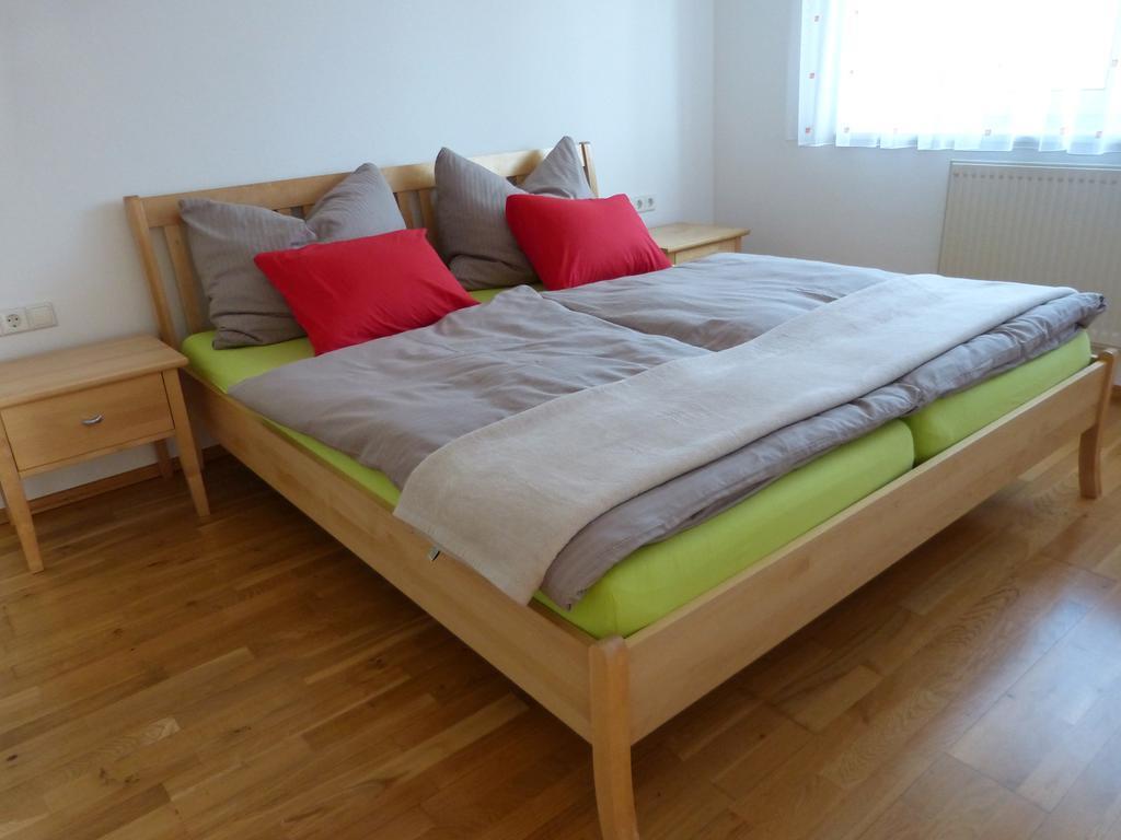 Ferienwohnung Kern ボーデンスドルフ 部屋 写真